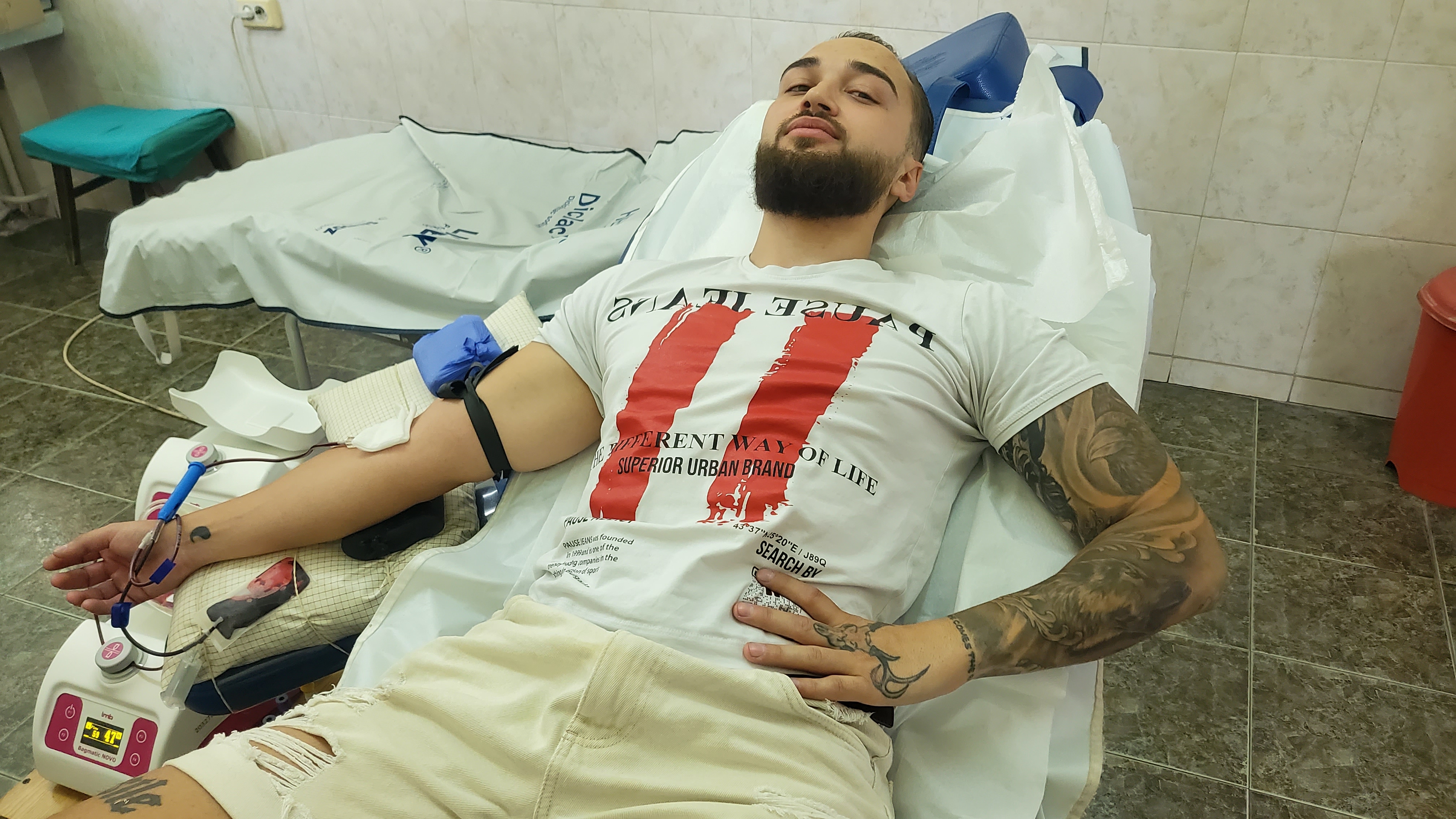 Доброволци се включиха в кампанията за Световния ден на кръводарителя