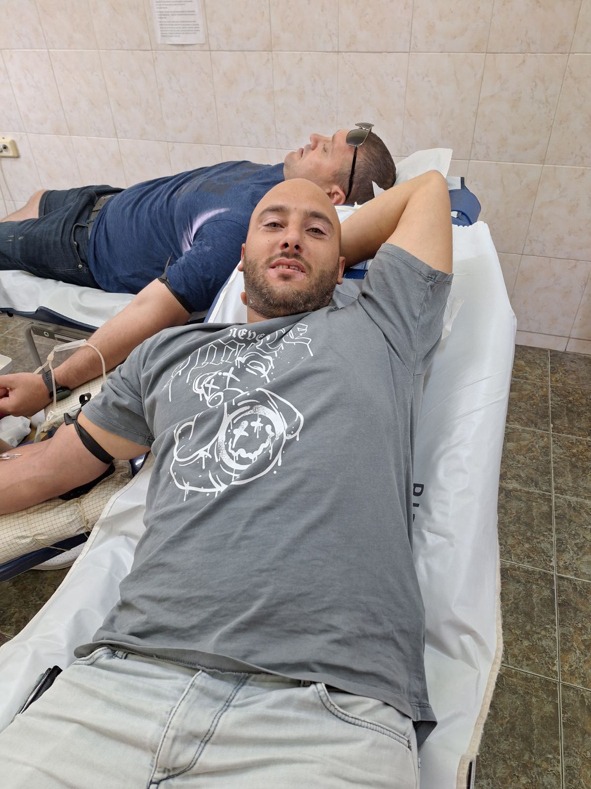 Доброволци се включиха в кампанията за Световния ден на кръводарителя